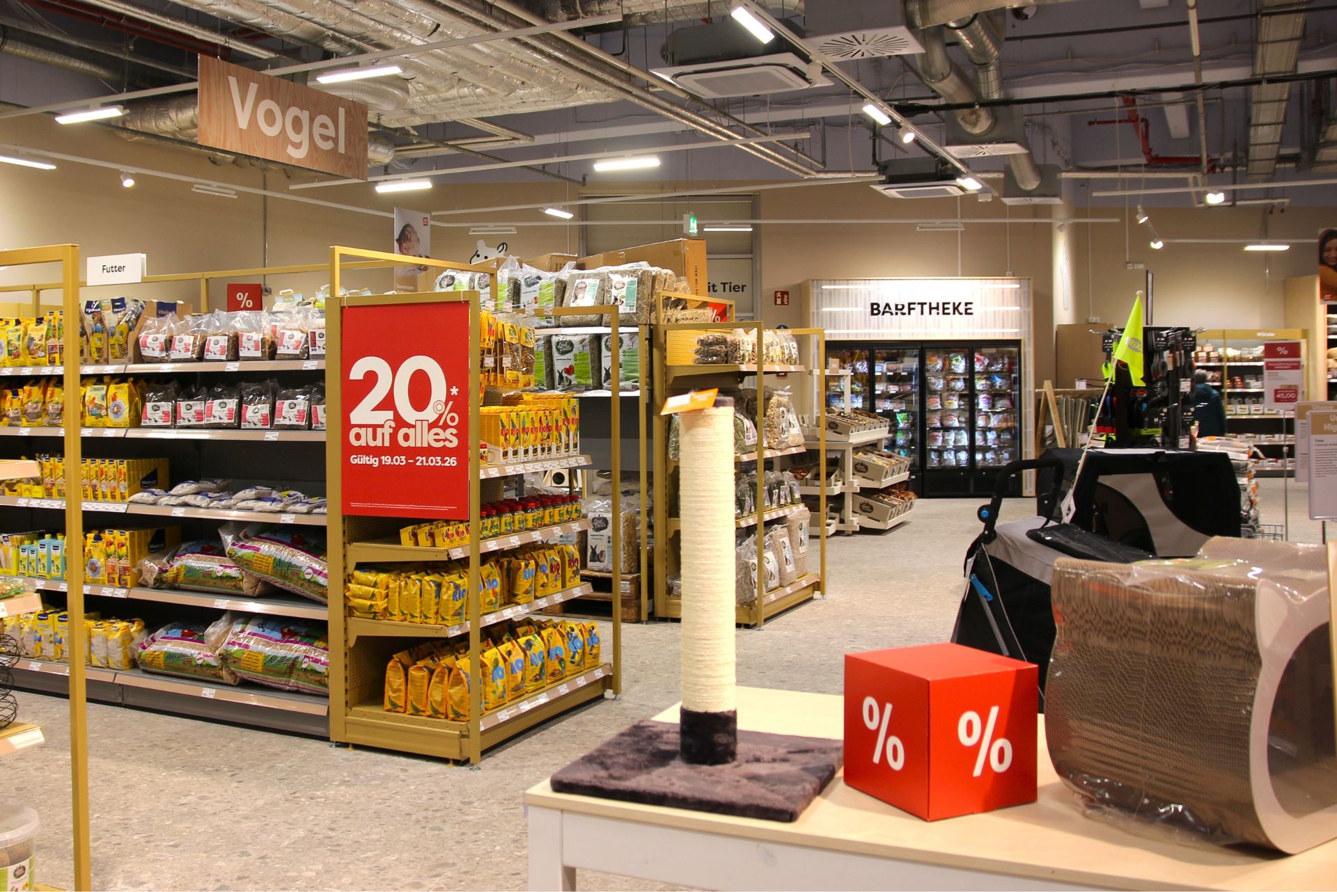 Blick in den Markt von ZOO & Co. Bremen